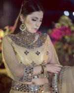 AGolden Lehnga Bridal - Image 4