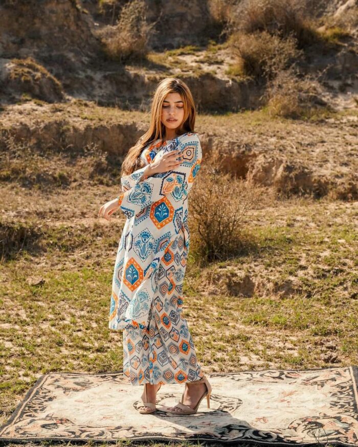A lawn 2 piece - Image 2