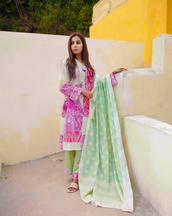 lawn 3 piece - Image 5